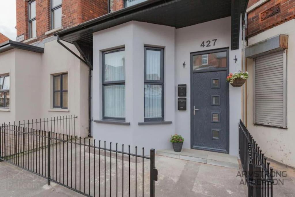 Modern 1-Bed Apartment Belfast Esterno foto